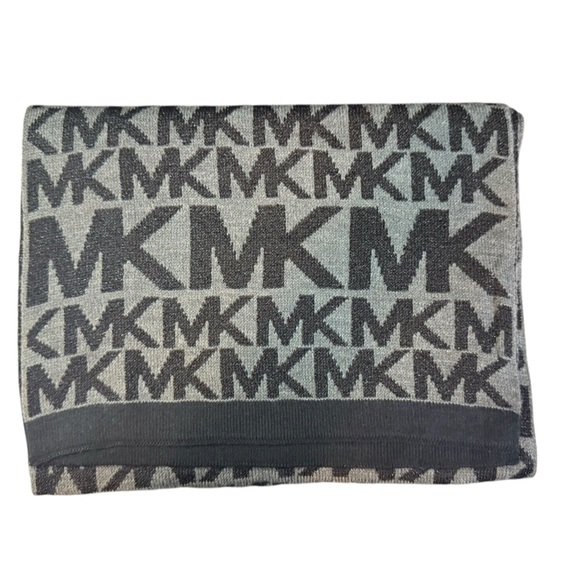 Michael Kors Black & Gray Scarf - Picture 3 of 7